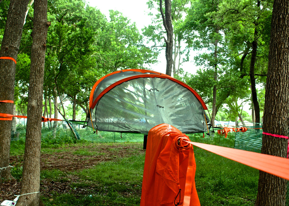 euphoria-festival-next-level-tree-camping-tentsile.jpg